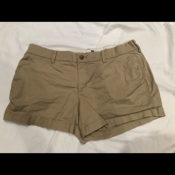 Old Navy Tan Short - Picture 1 of 1